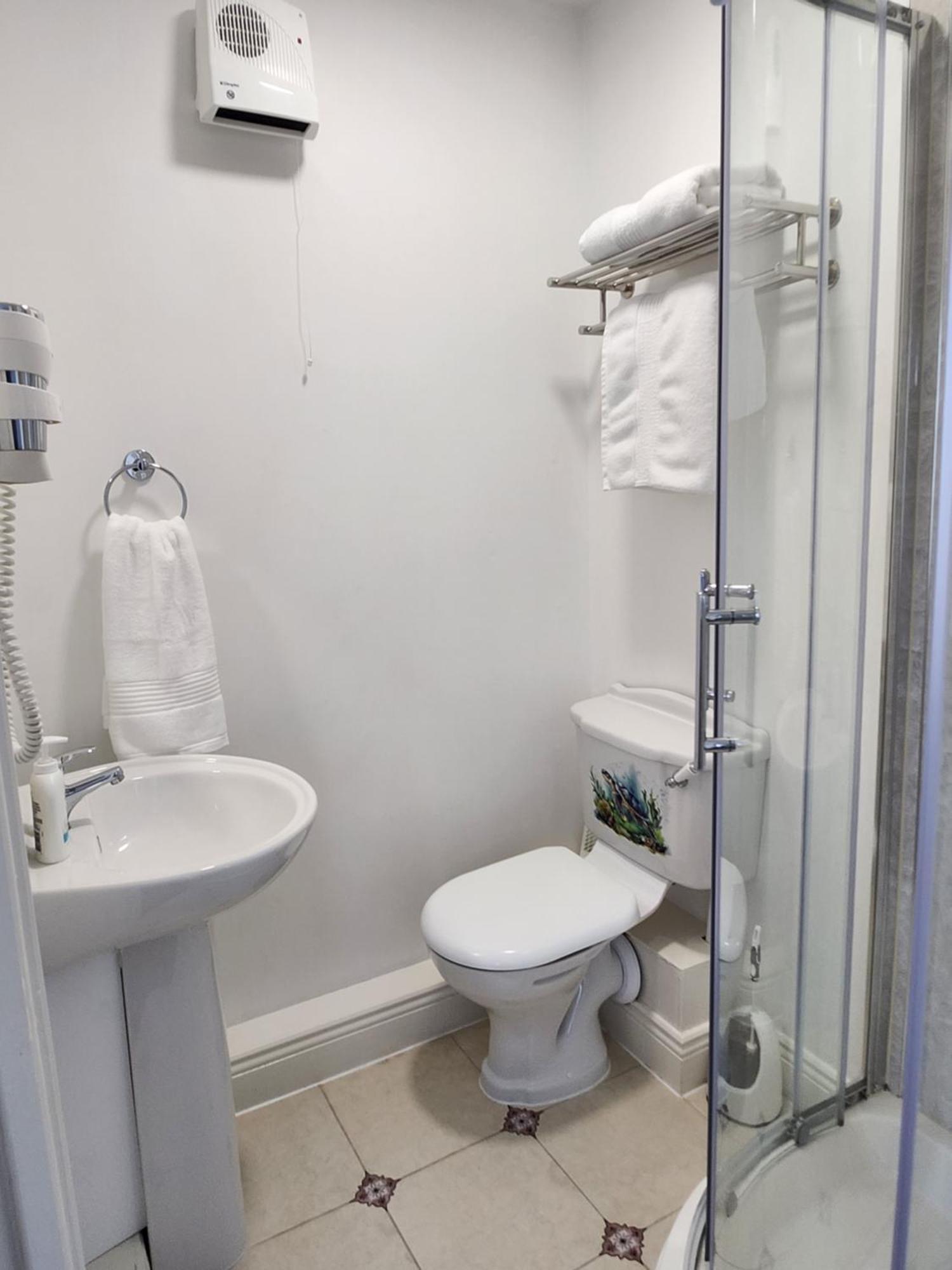 Cozy Room,Private Bathroom,Private Kitchynete Дублин Экстерьер фото